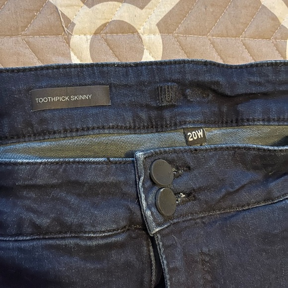 New Kut from the Kloth Toothpick Skinny Jeans Size 20W - Picture 2 of 4